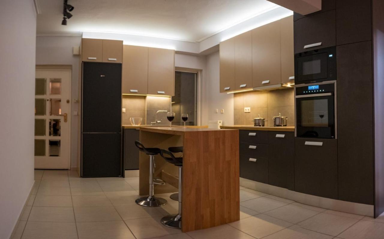 It Is A Pleasant, Modern, Functional House! Apartment Pireu Exterior foto